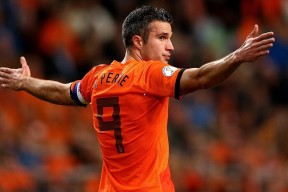 【体彩大乐透】巴雷特与迪亚巴特对决引爆赛场，盖帽狂欢中玩笑话再帽我就揍你成热门话题