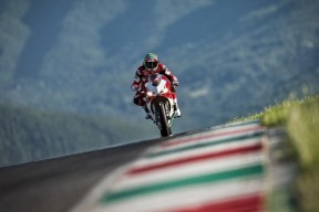 体彩大乐透：不幸！深圳队公告确认戴伟浚再遭重伤，球迷误责申花队事件真相揭晓