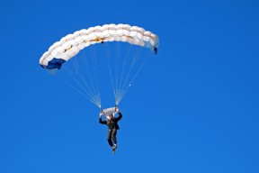 竞彩足球：穆里尼奥回归皇马传闻再起，阿莫林或成本菲卡新帅选择