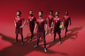 【江苏体彩】2025中超转会风云，巴西边锋二选一引爆争夺战，辽宁铁人加价抢人，严鼎皓合同到期，铜梁龙禁令解除