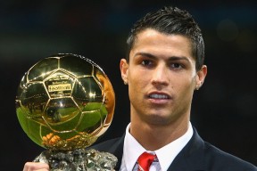 体育彩票_西甲联赛激战正酣，埃尔切主场筑起铜墙铁壁，塞维利亚期盼拉莫斯率队突围