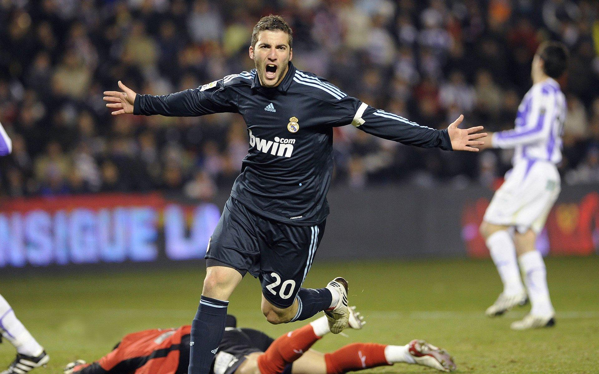 感恩英超，一位球员的深情告别与成长之旅